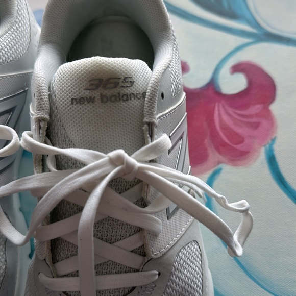 New Balance 365 women’s shoes 8.5 - Picture 3 of 11